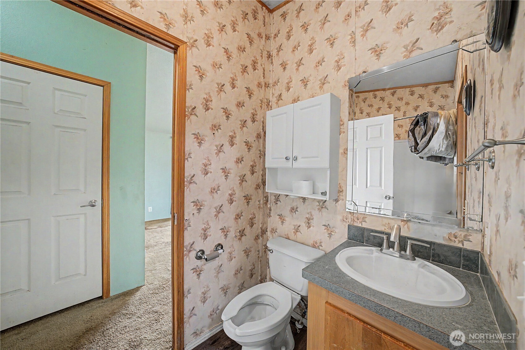 7483 Road E.7 Property Photo 19