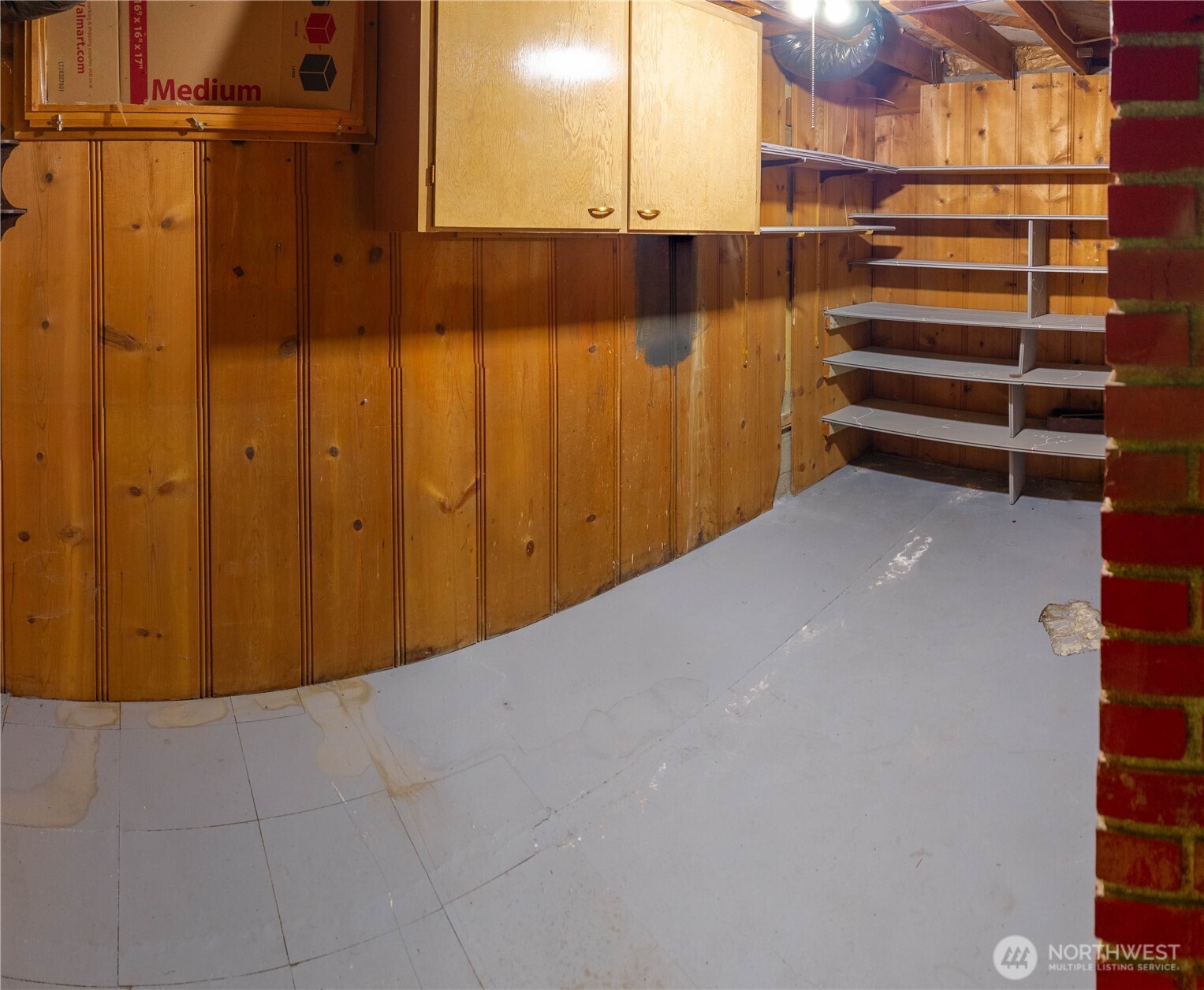 121 Sw State St Property Photo 16
