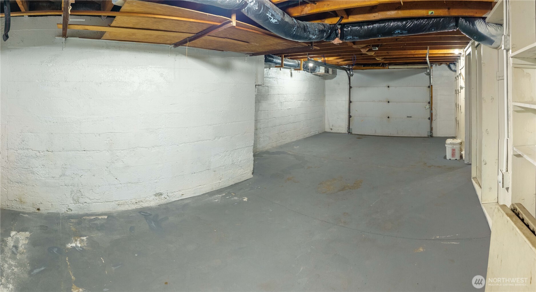 121 Sw State St Property Photo 17