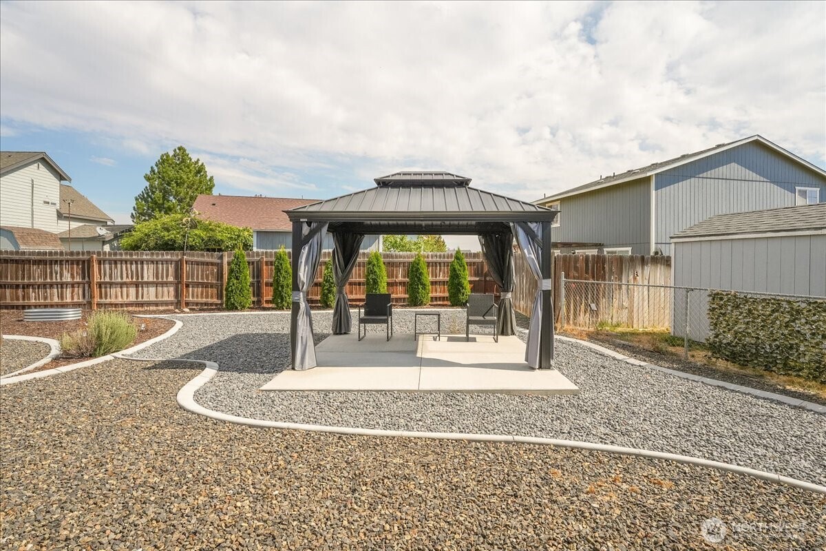 203 N Gold Cup Dr. Property Photo 4