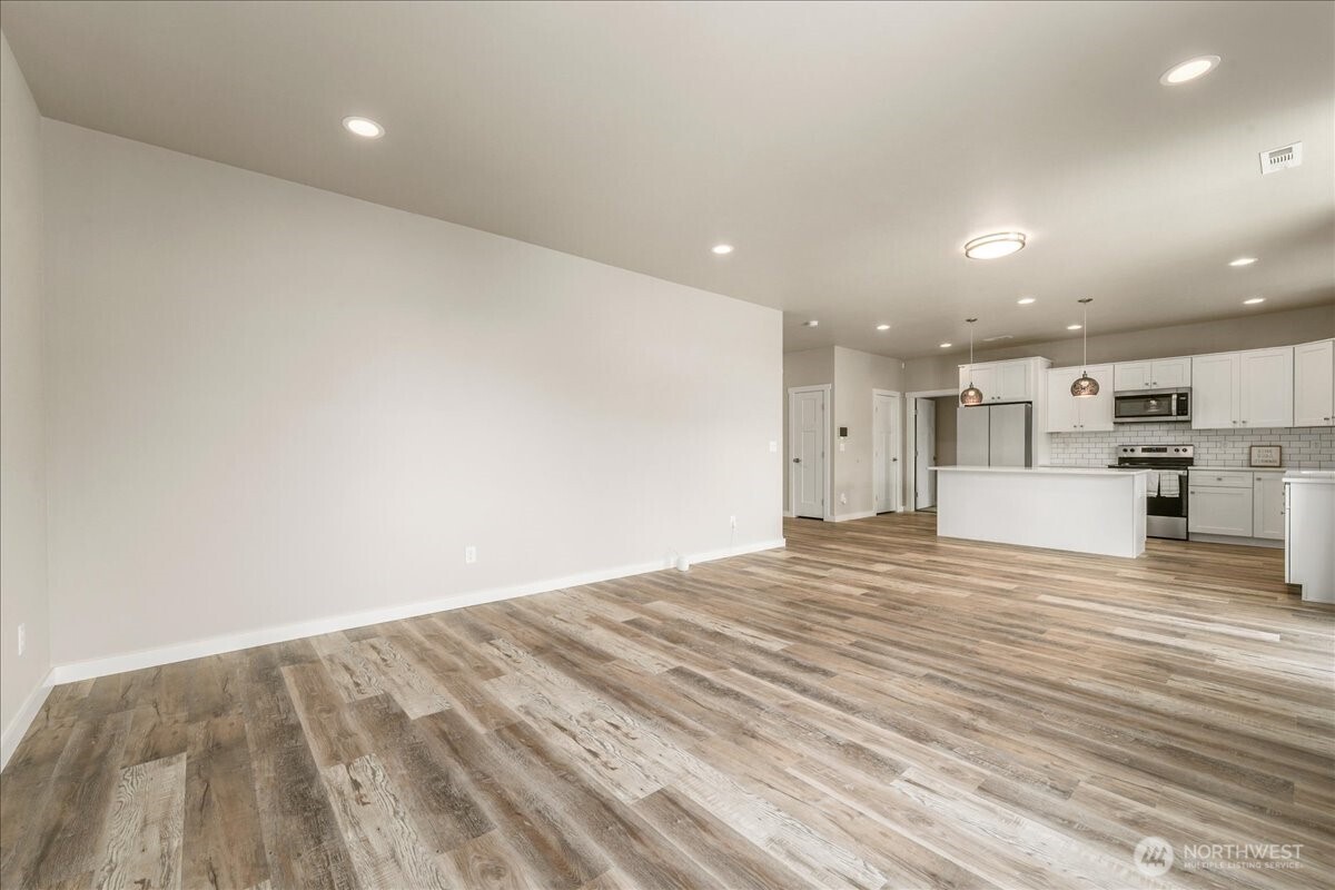 203 N Gold Cup Dr. Property Photo 14