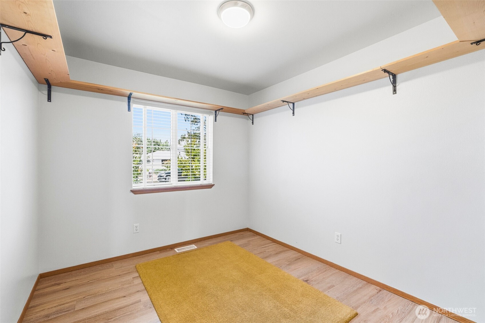 250 J Street Property Photo 14