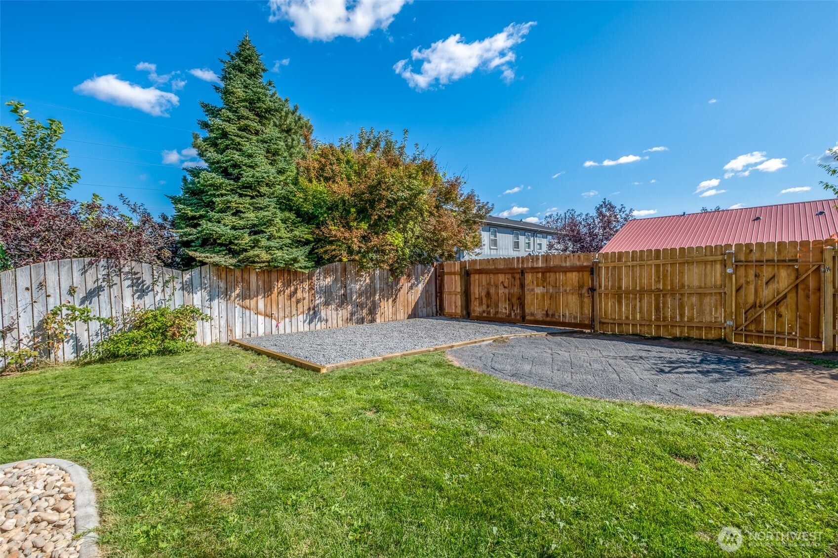 250 J Street Property Photo 31