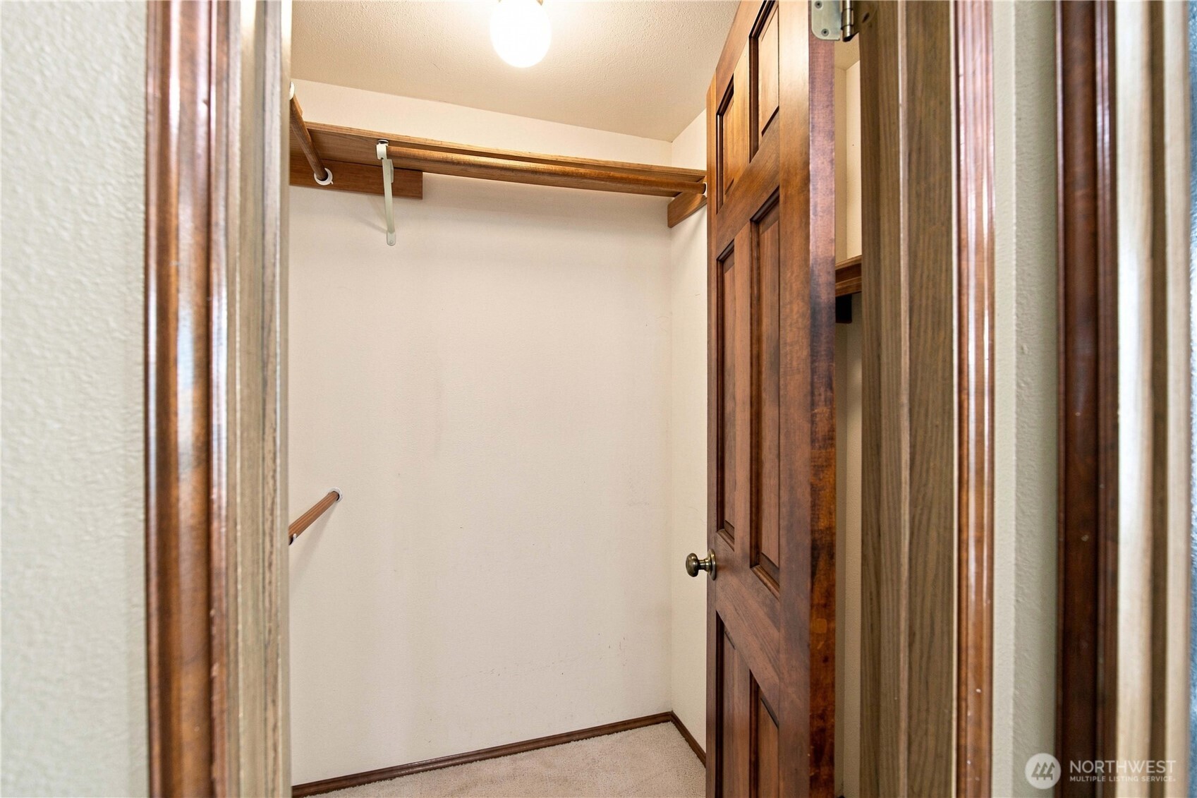 23424 Ne 27th Street Property Photo 17