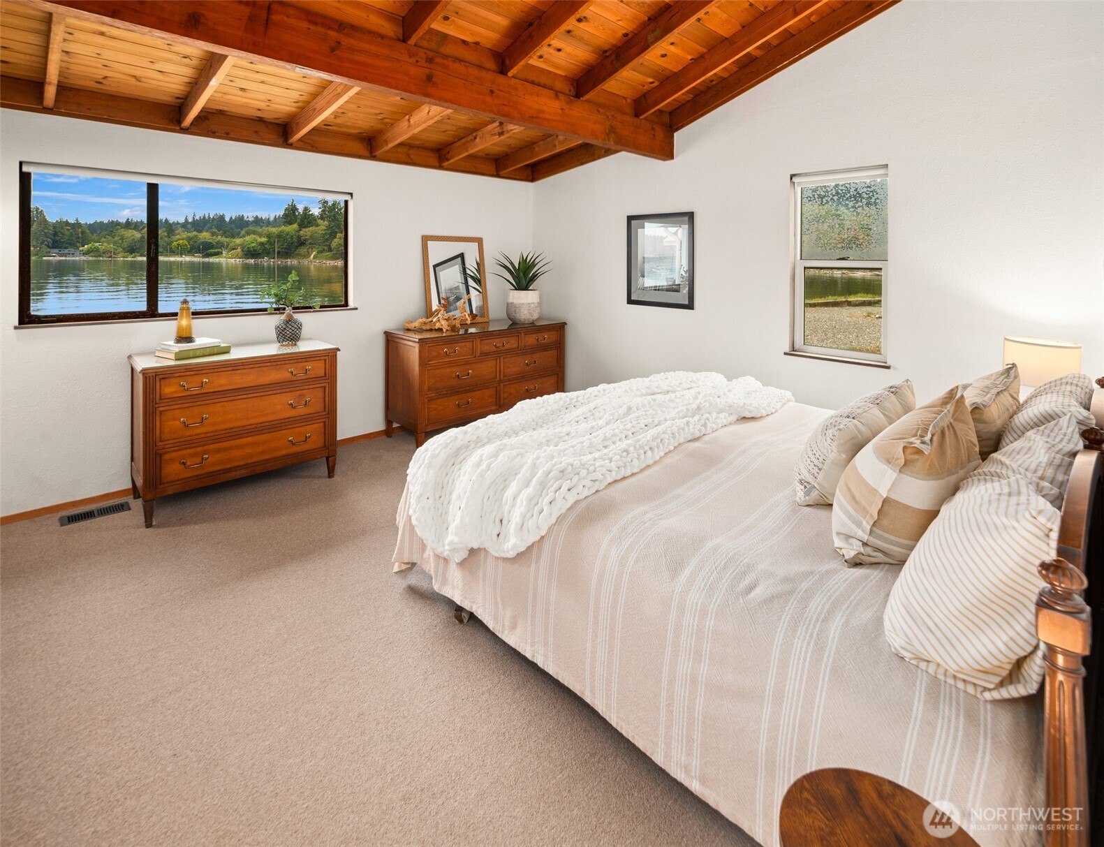 22207 Dockton Road Property Photo 20