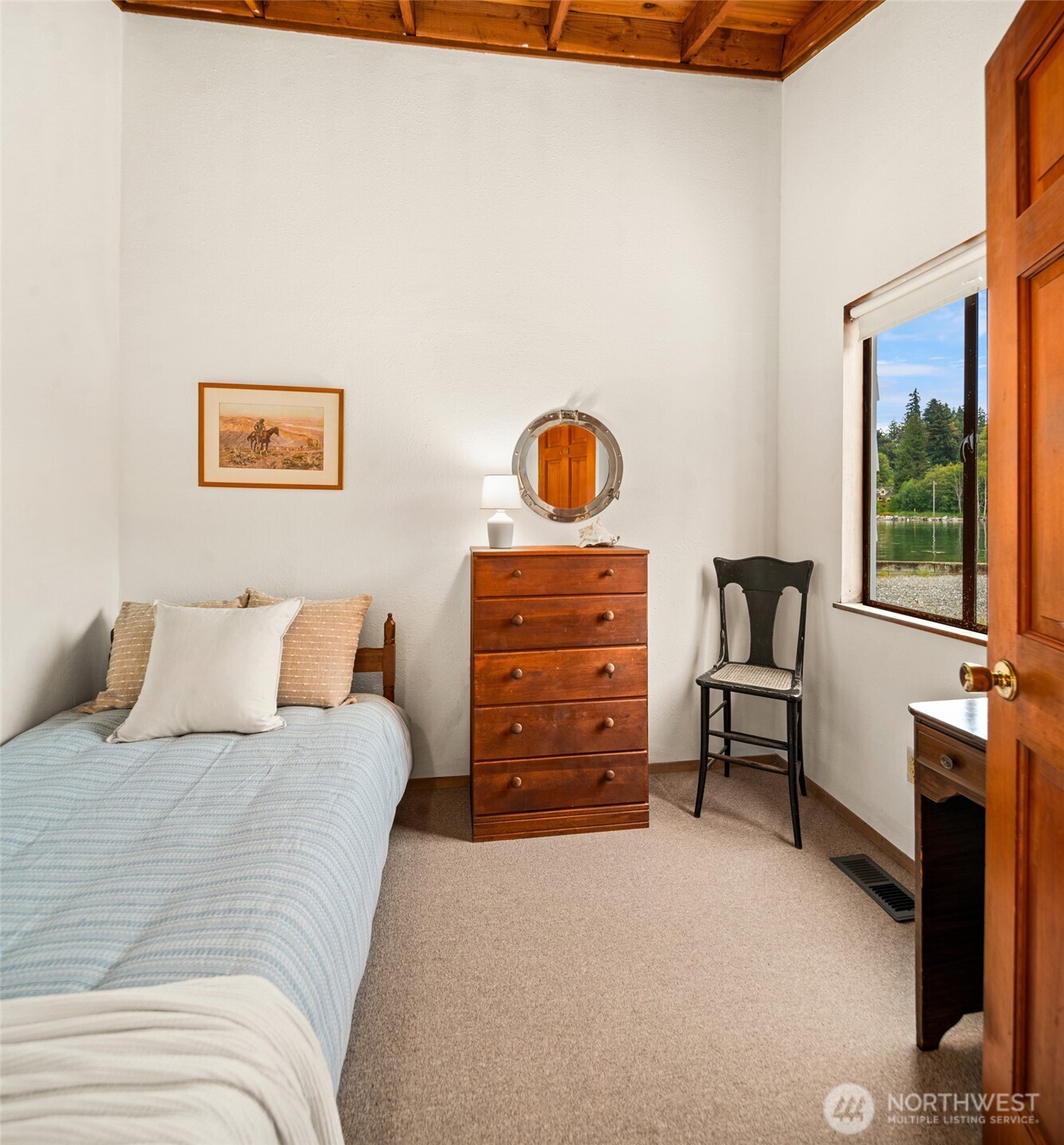 22207 Dockton Road Property Photo 21