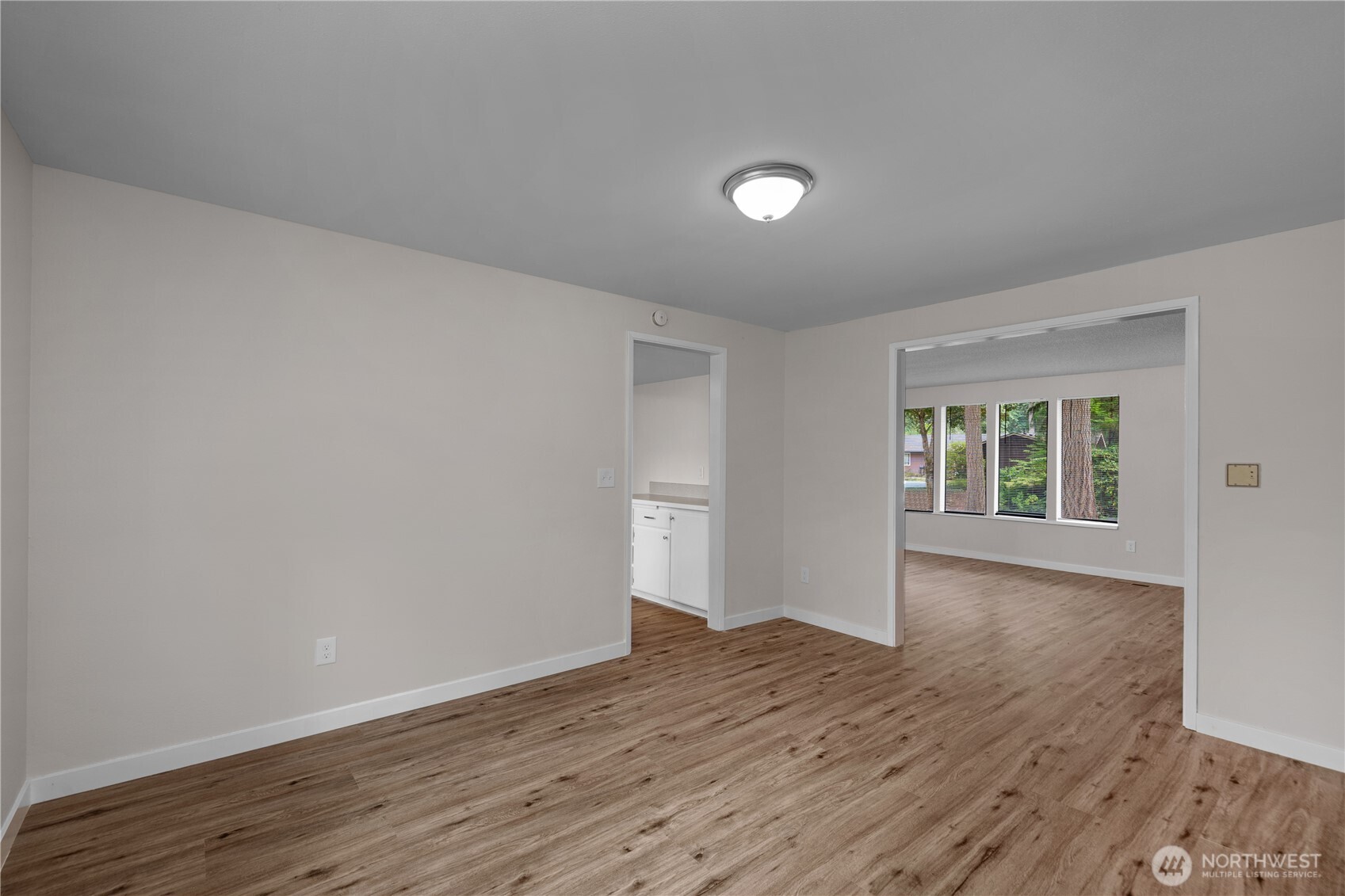 4343 Highline Drive Property Photo 11