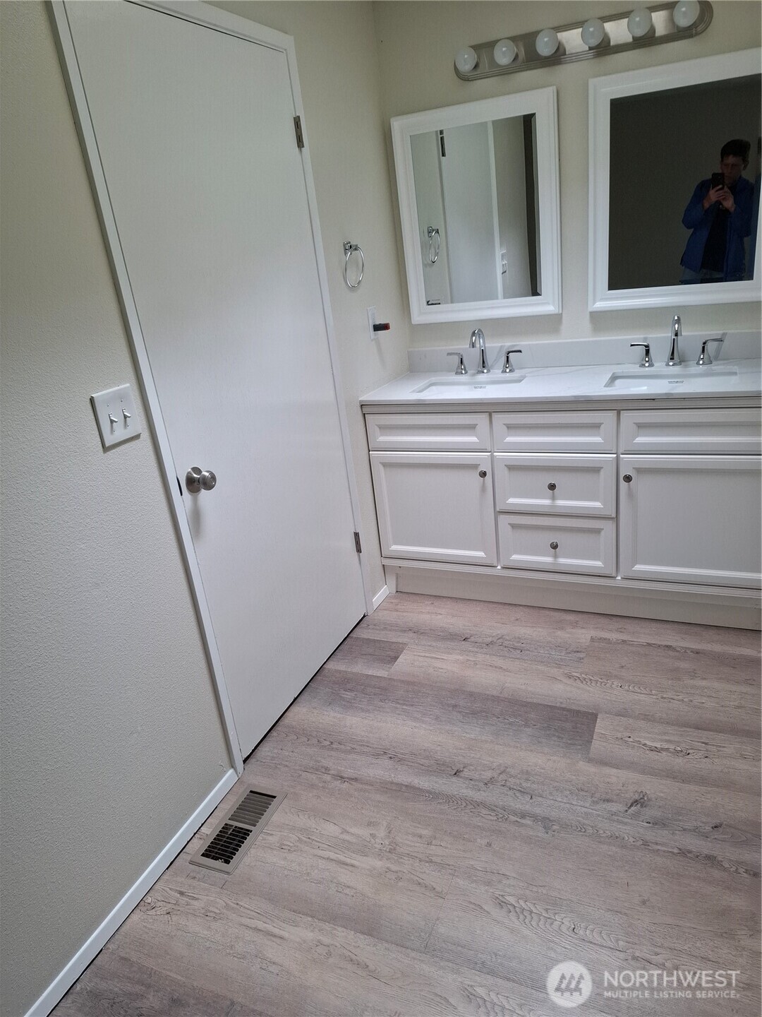 4343 Highline Drive Property Photo 18