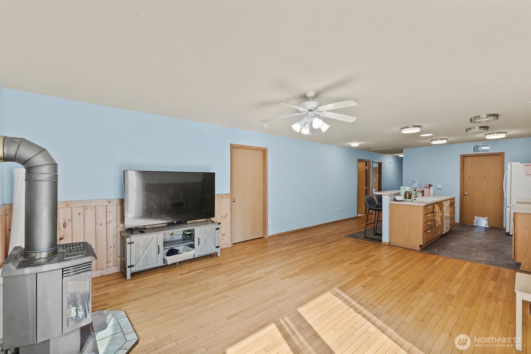 4636 Hidden Lake Loop Property Photo 15