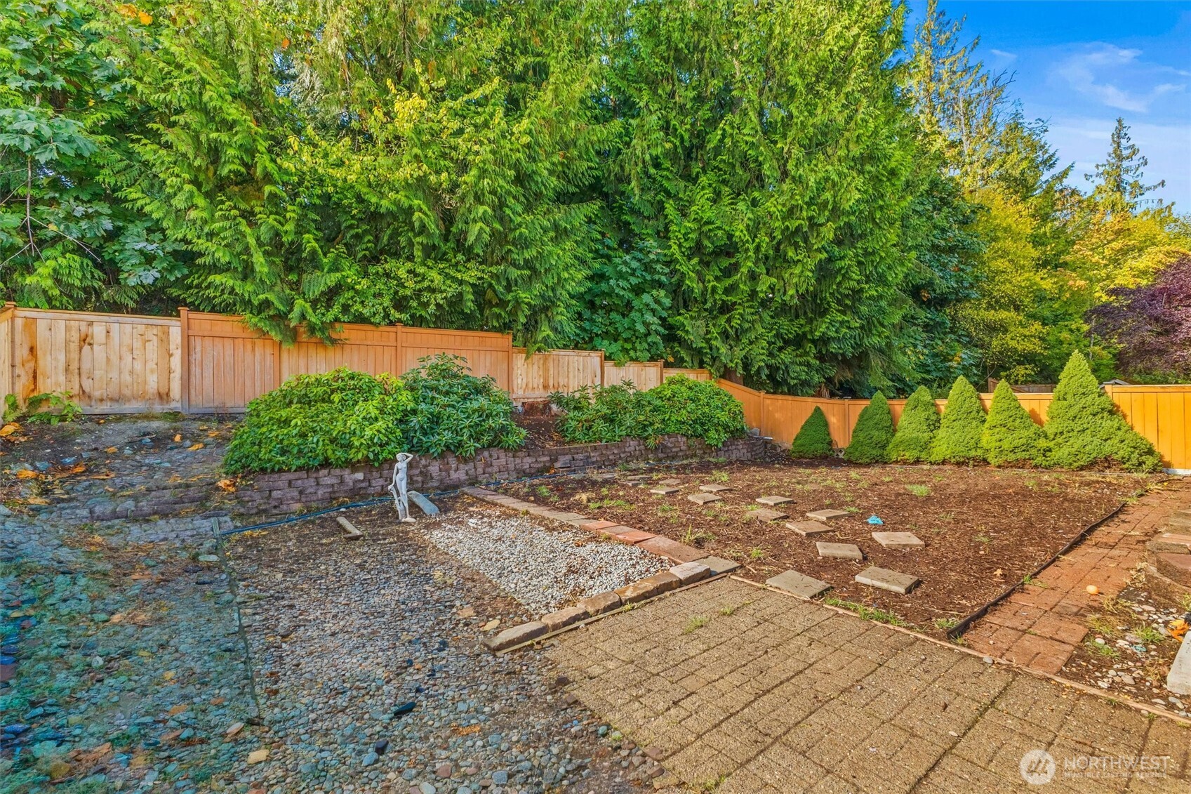 4636 Hidden Lake Loop Property Photo 30