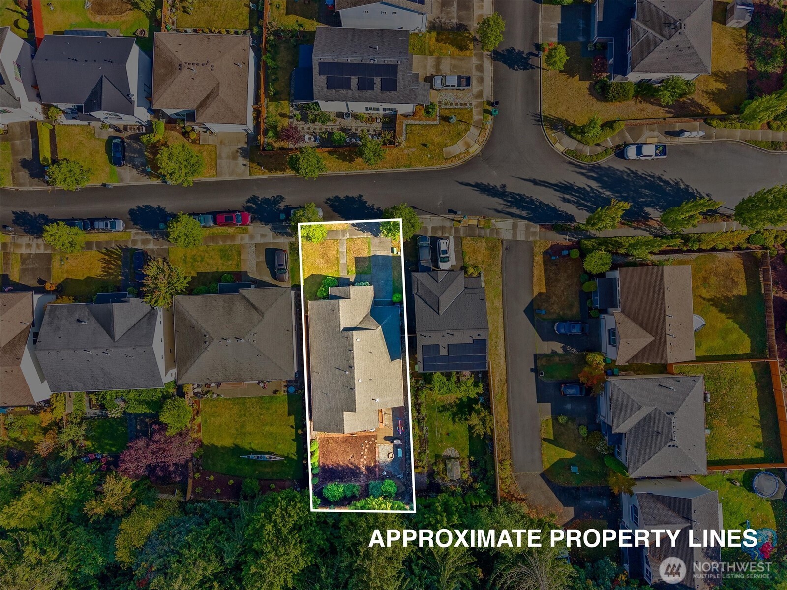 4636 Hidden Lake Loop Property Photo 32
