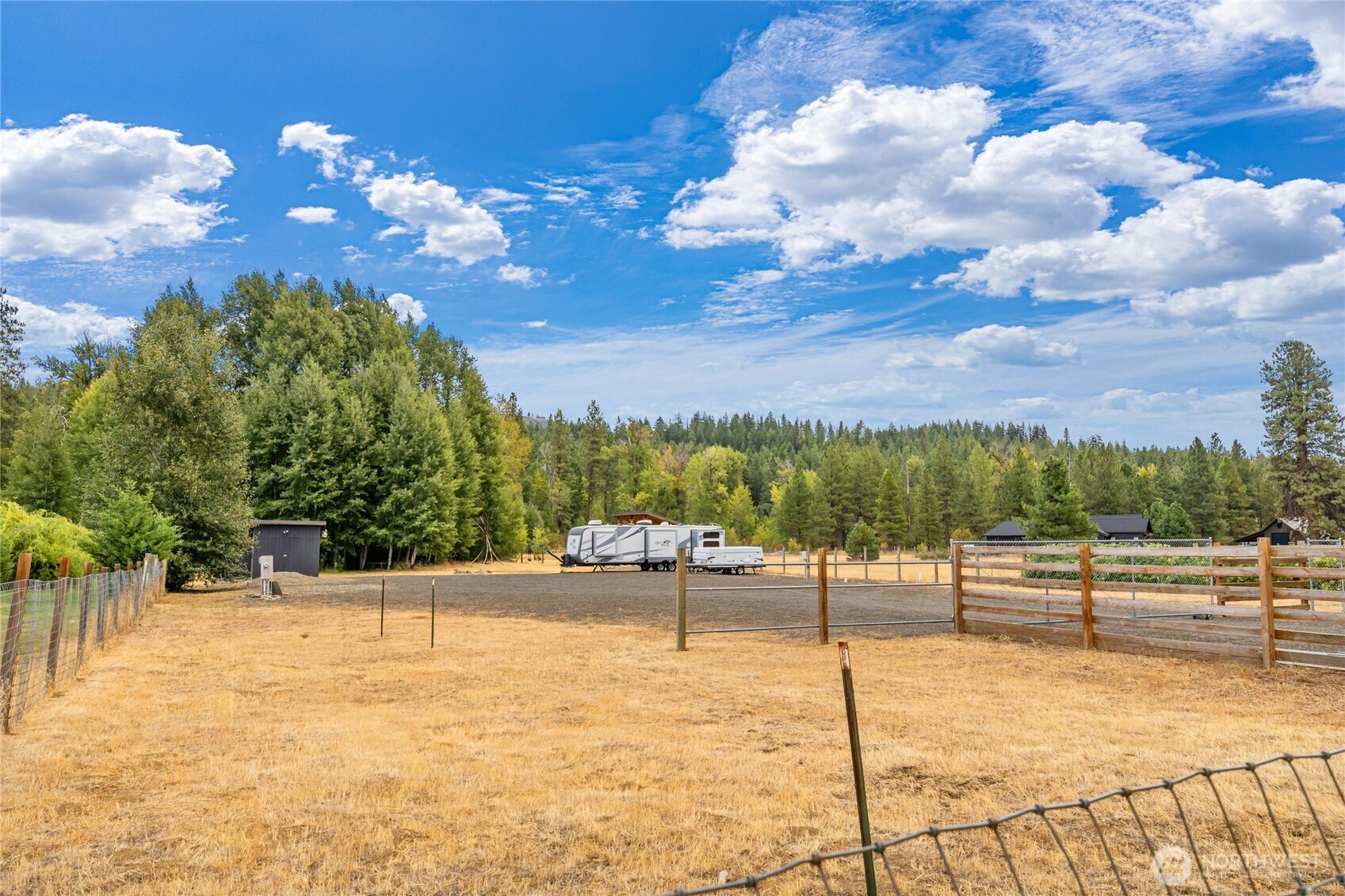 330 Quail Valley Road Property Photo 2