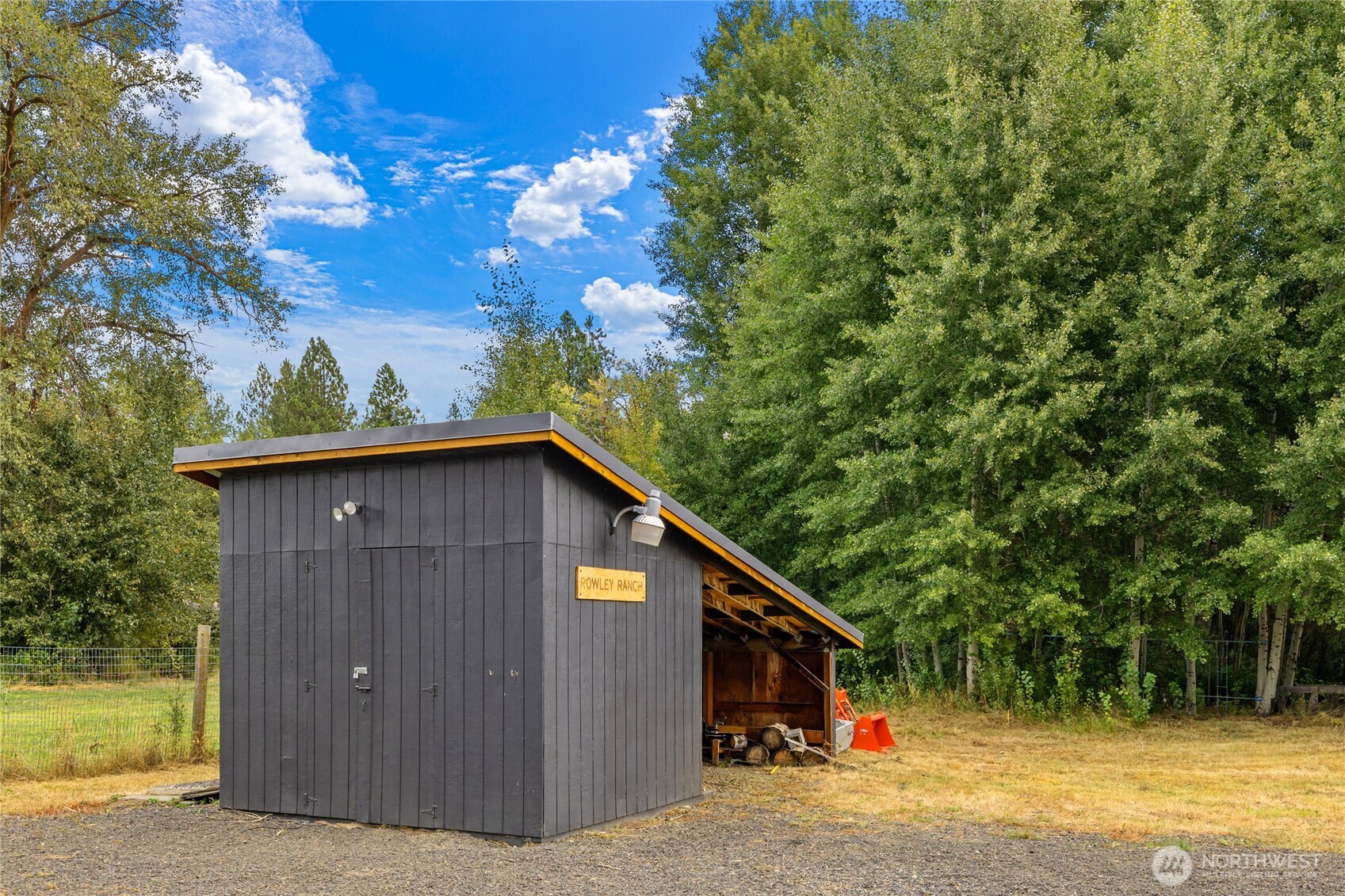 330 Quail Valley Road Property Photo 10
