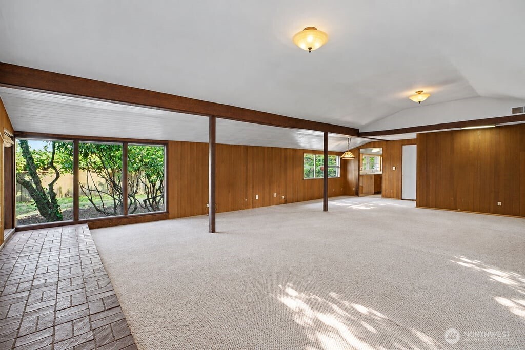 224 126th Street Property Photo 5
