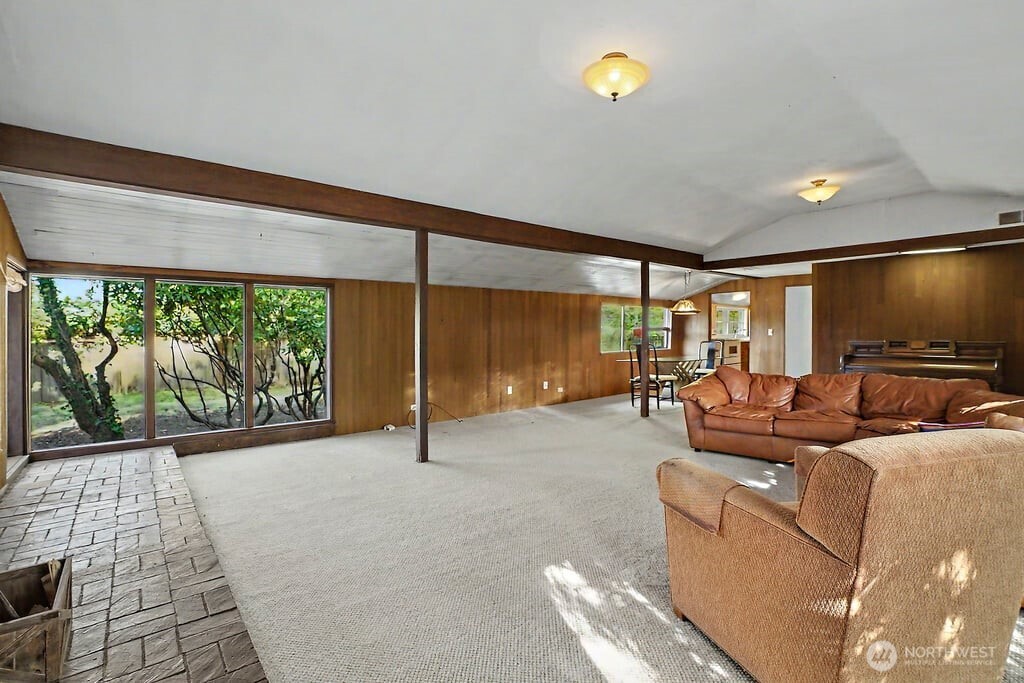 224 126th Street Property Photo 9