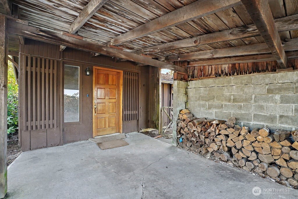224 126th Street Property Photo 10