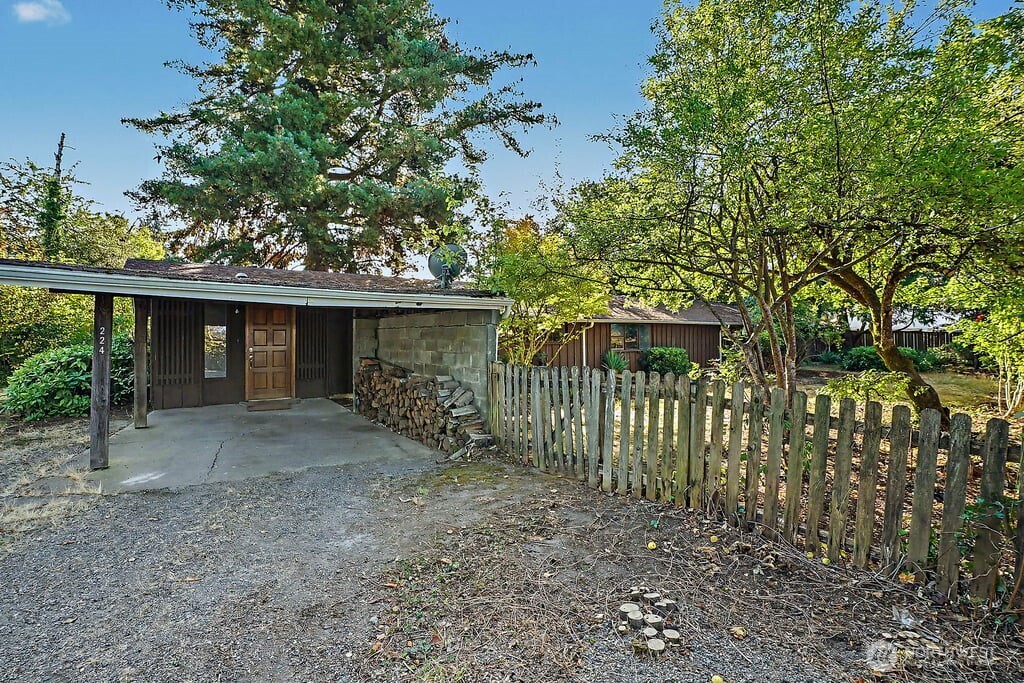 224 126th Street Property Photo 33