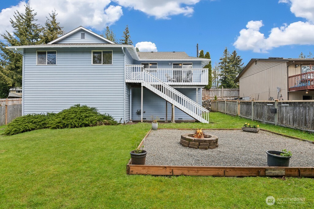 1930 75th Street Property Photo 5
