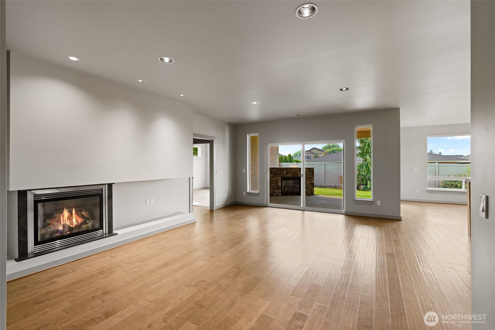 306 E Chason Avenue Property Photo 13