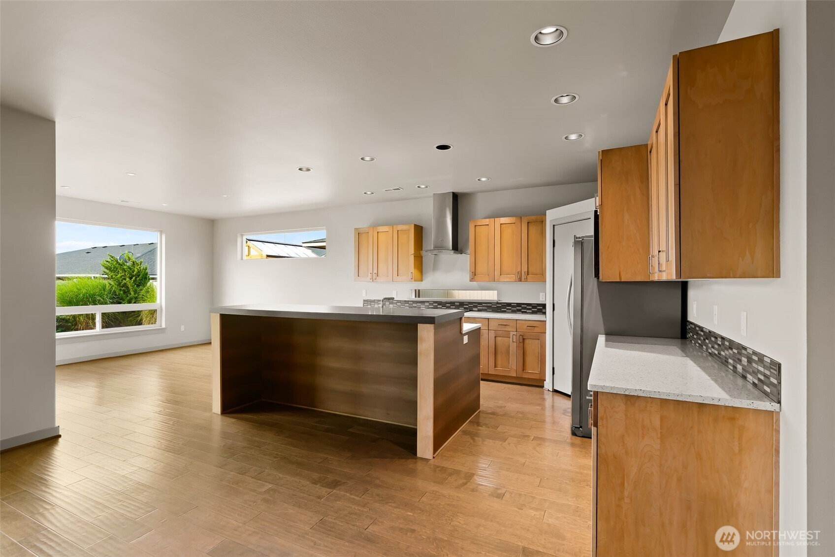 306 E Chason Avenue Property Photo 18