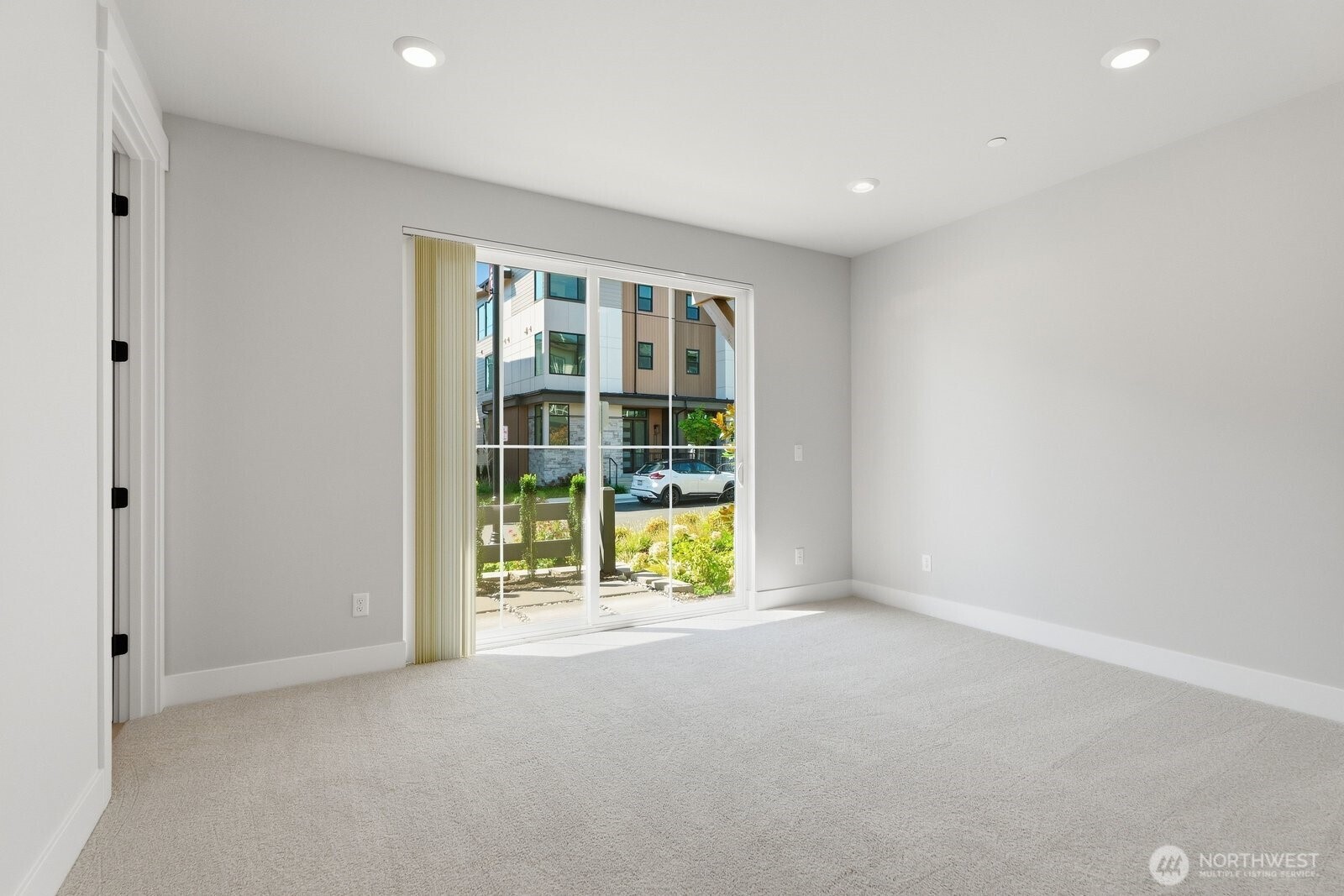 14314 148th Place 28 Property Photo 31