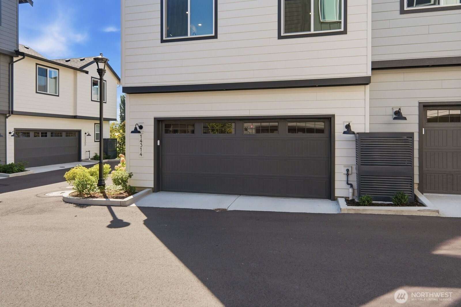 14314 148th Place 28 Property Photo 32