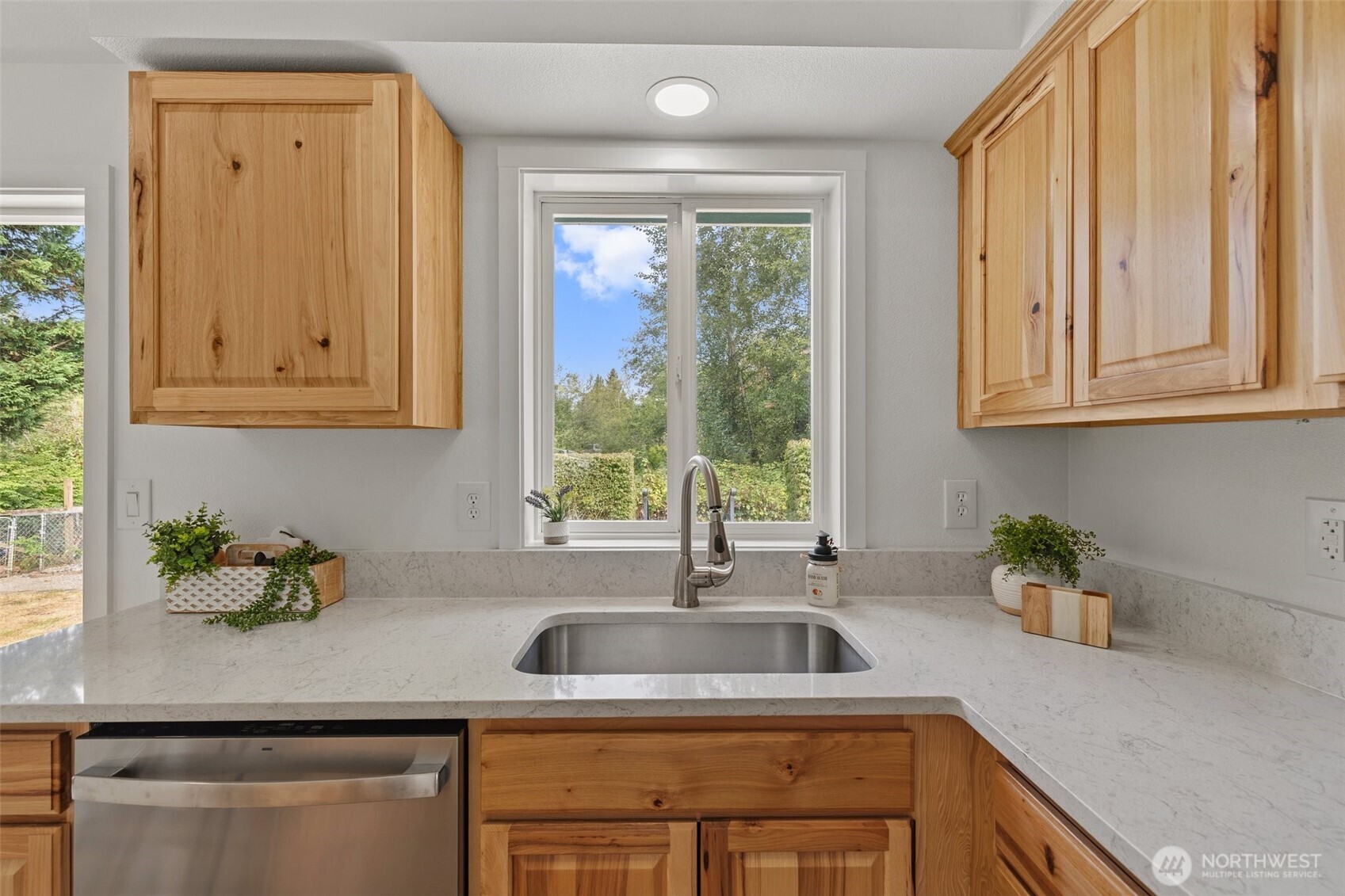 223 Nugget Road Property Photo 12