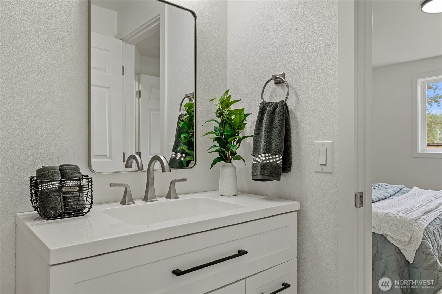 223 Nugget Road Property Photo 14