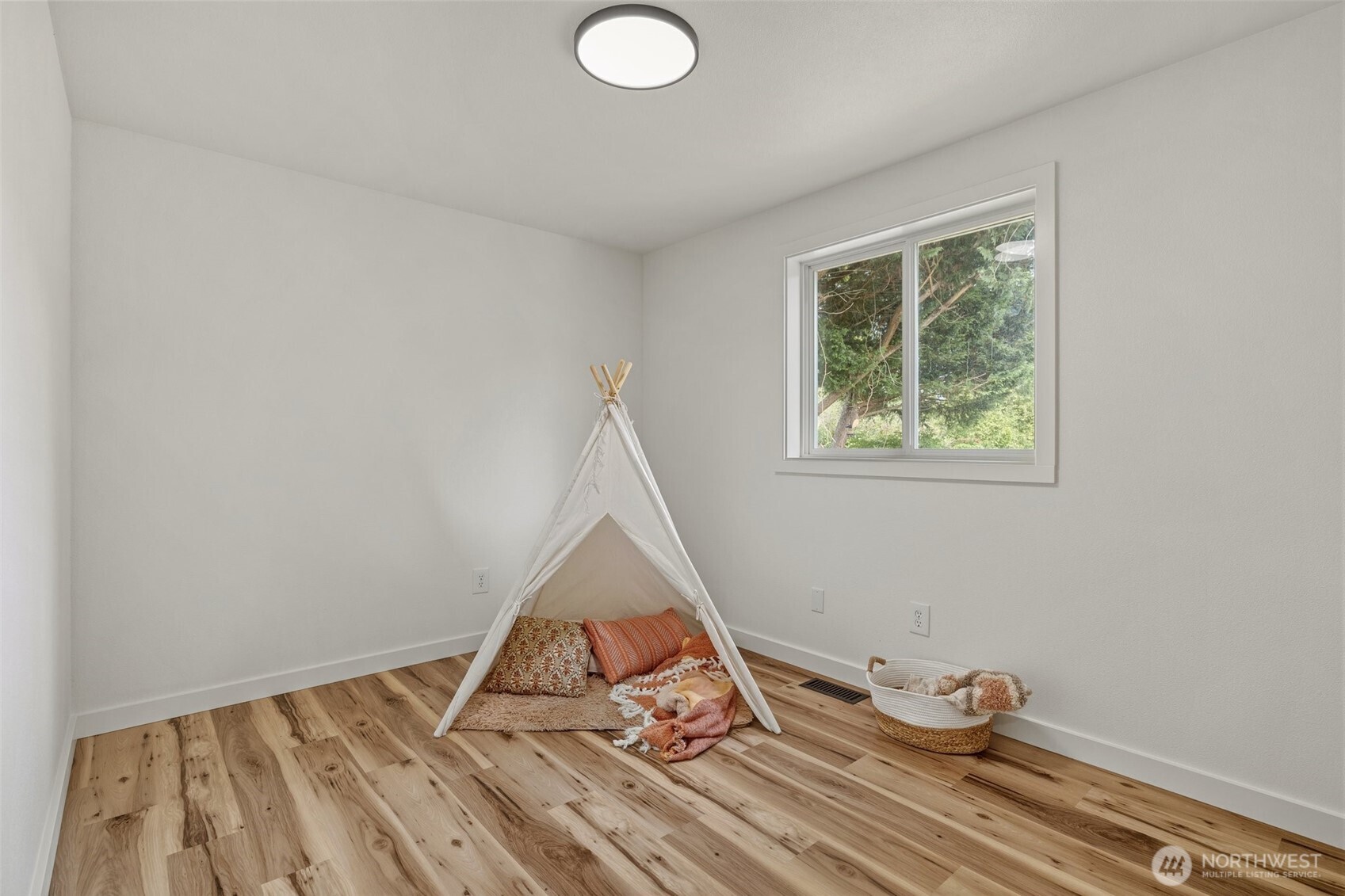 223 Nugget Road Property Photo 20
