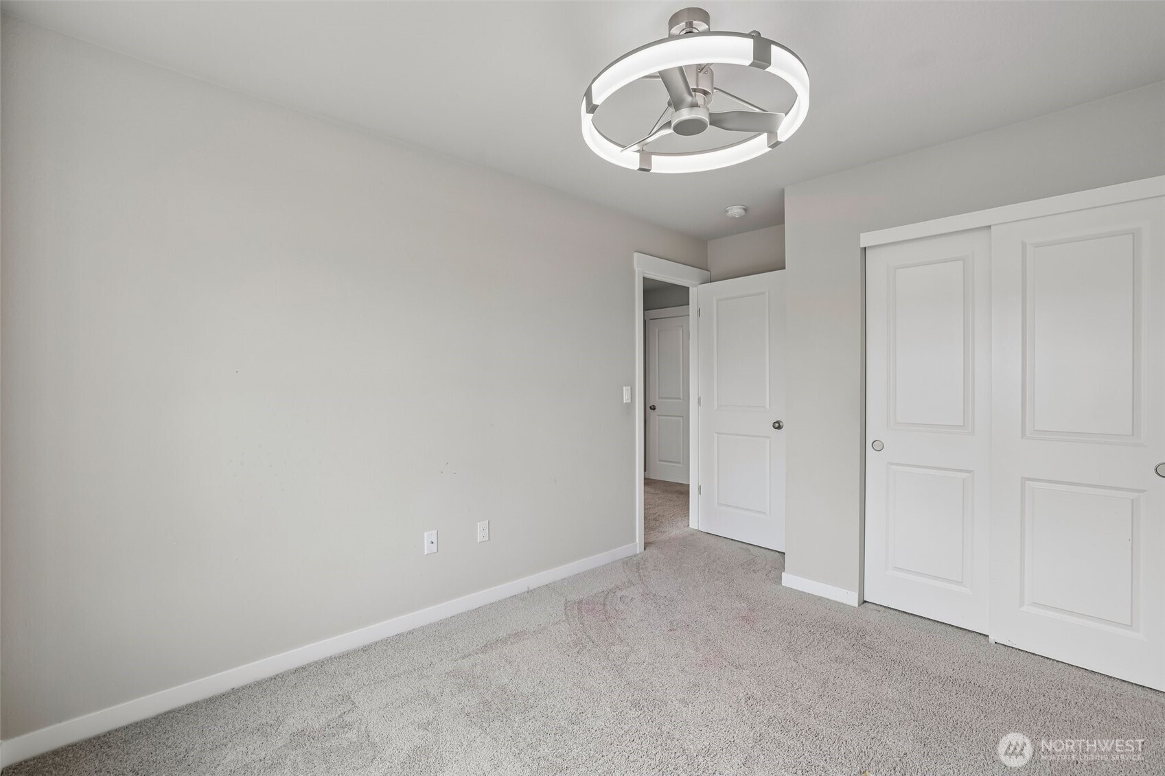 8702 N 5th Street Property Photo 11