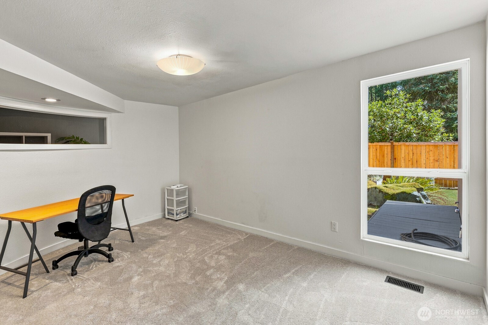 2432 145th Place Property Photo 21