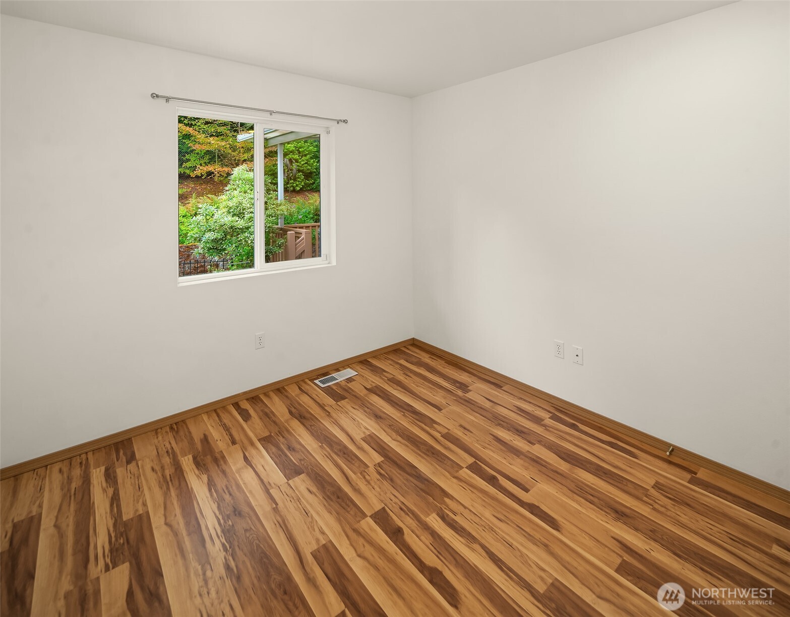 1270 Gilmax Lane Property Photo 18