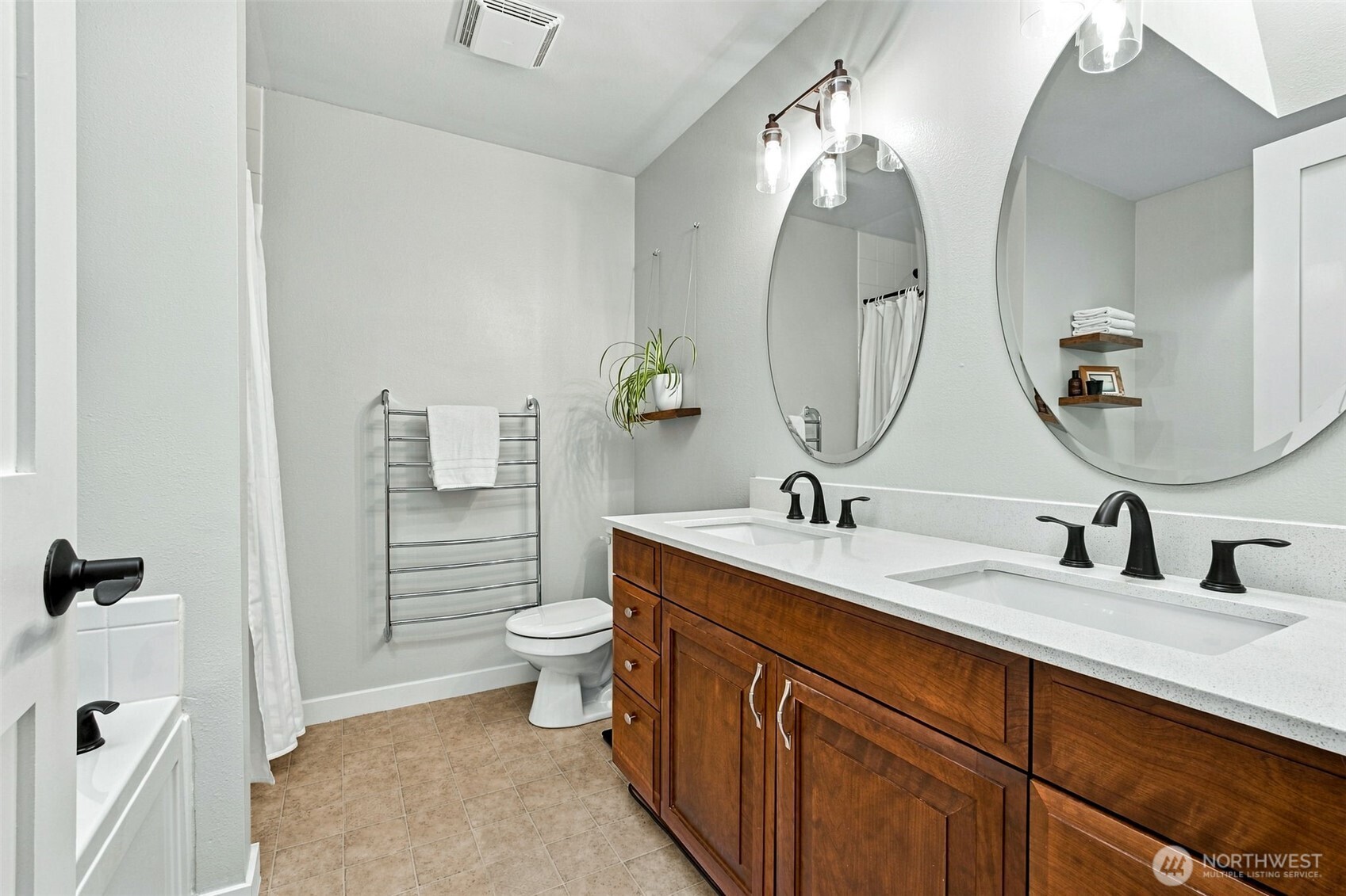 13310 Se 196th Street Property Photo 25