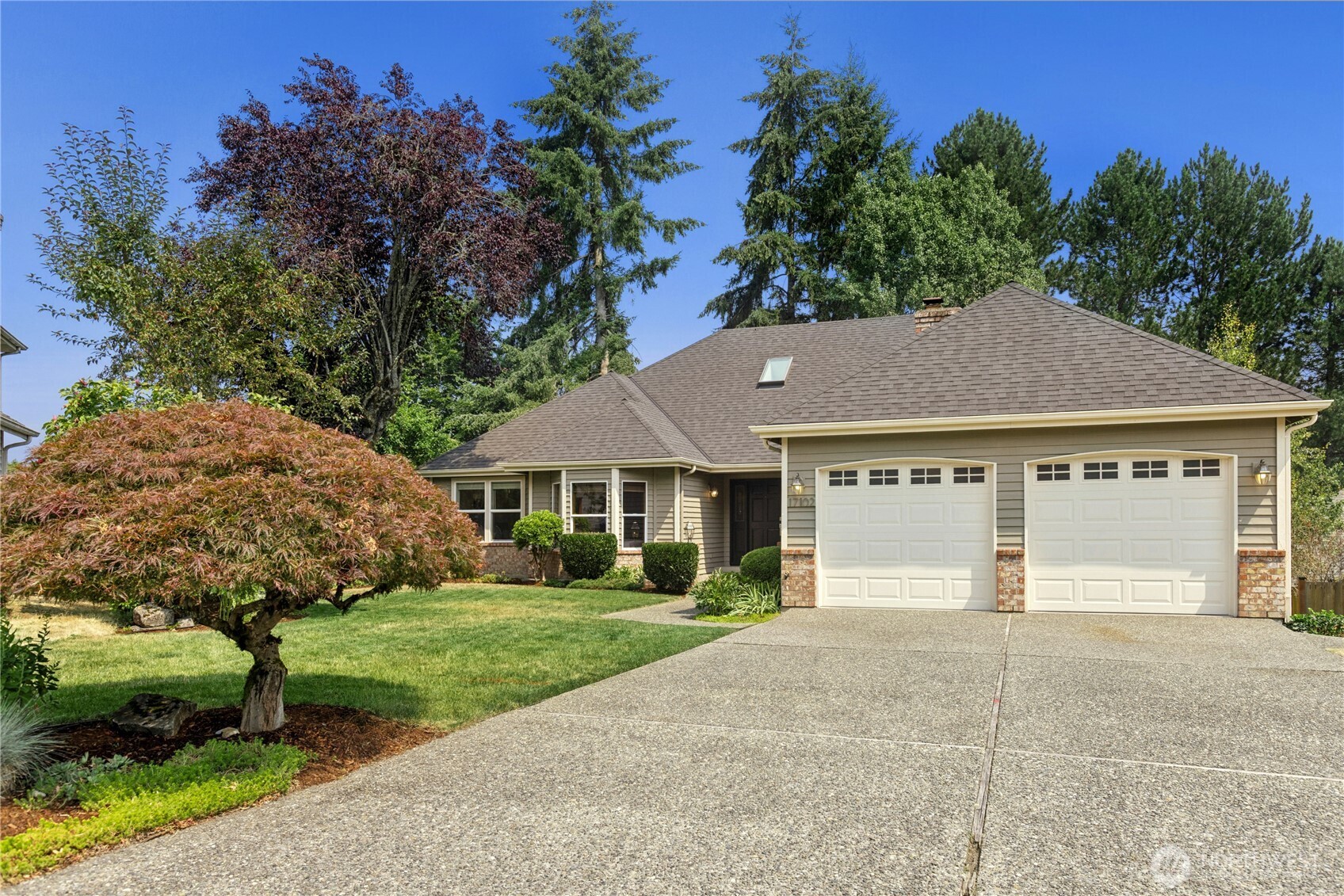 17102 Ne 37th Place Property Photo 2