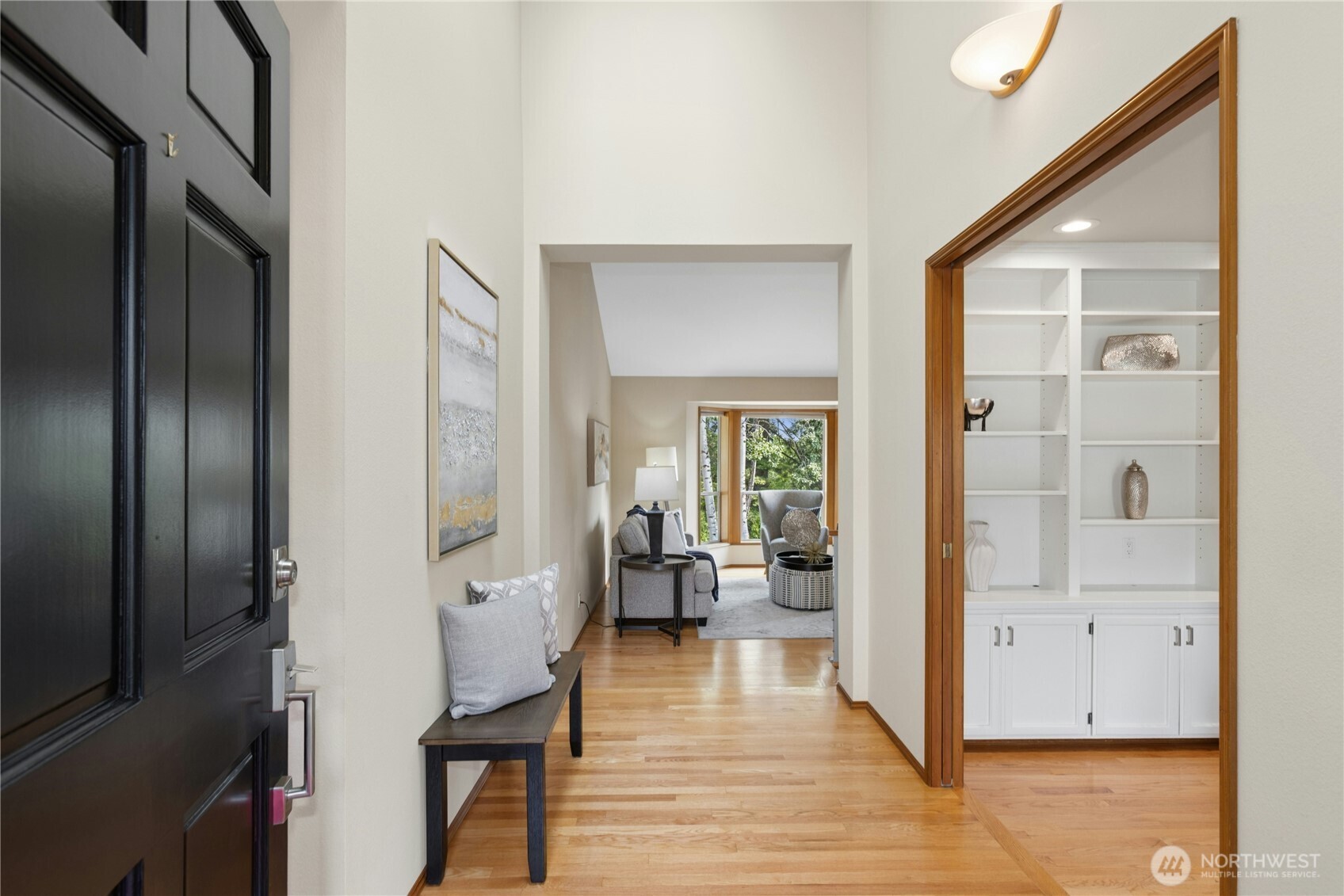 17102 Ne 37th Place Property Photo 4