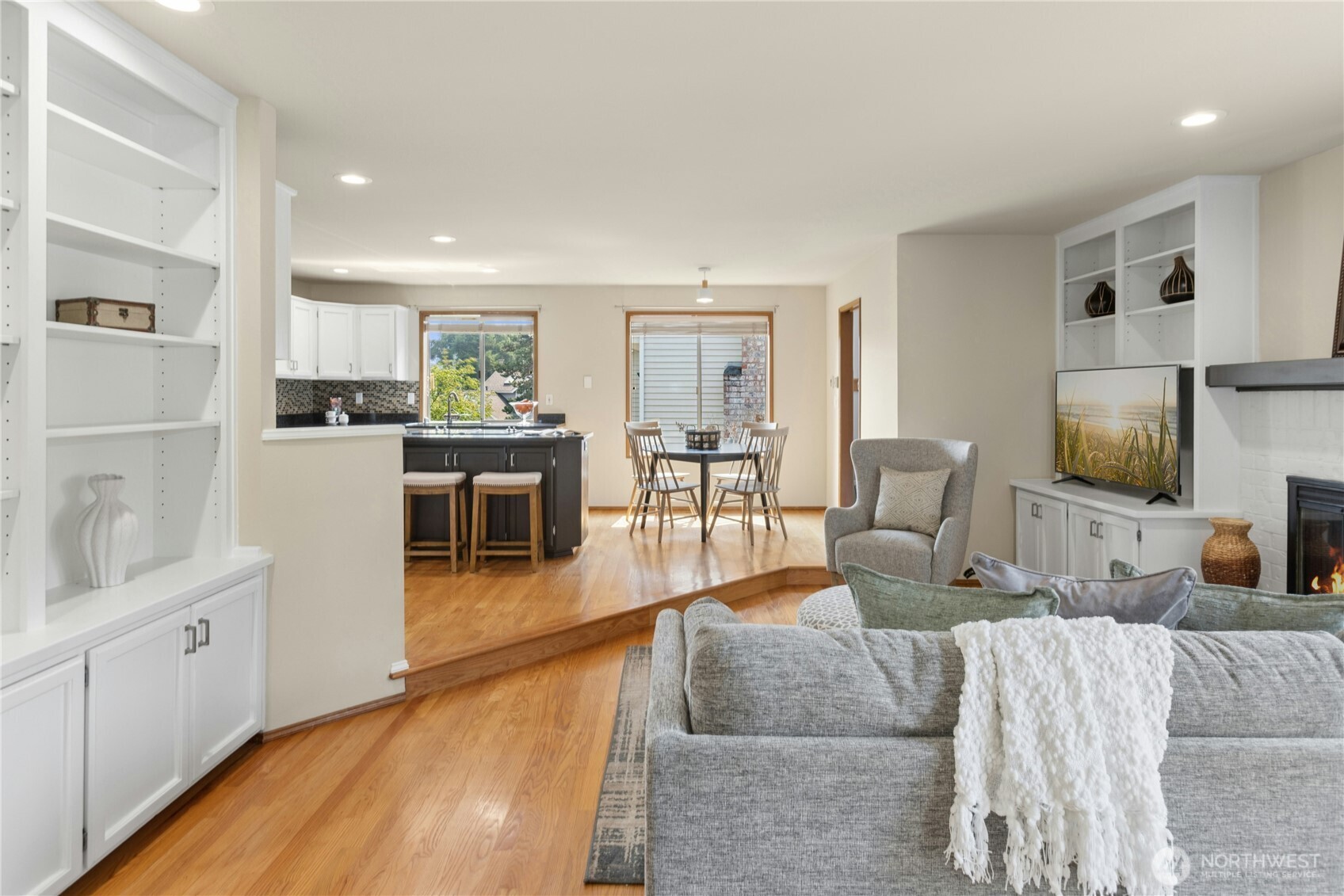 17102 Ne 37th Place Property Photo 5