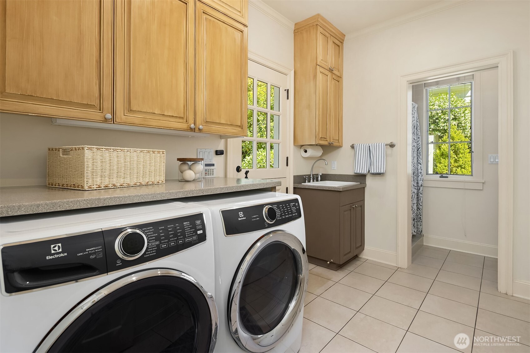 5506 Ne Penrith Road Property Photo 18
