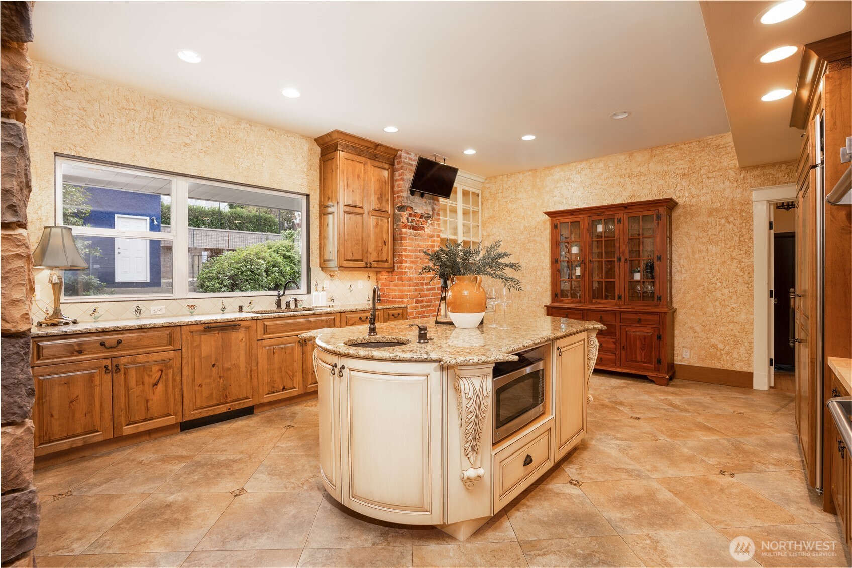 424 N C Street Property Photo 21