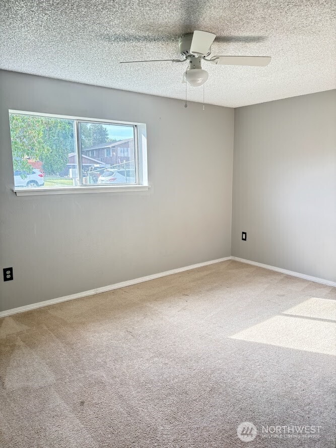 209 Eastridge Drive Property Photo 27