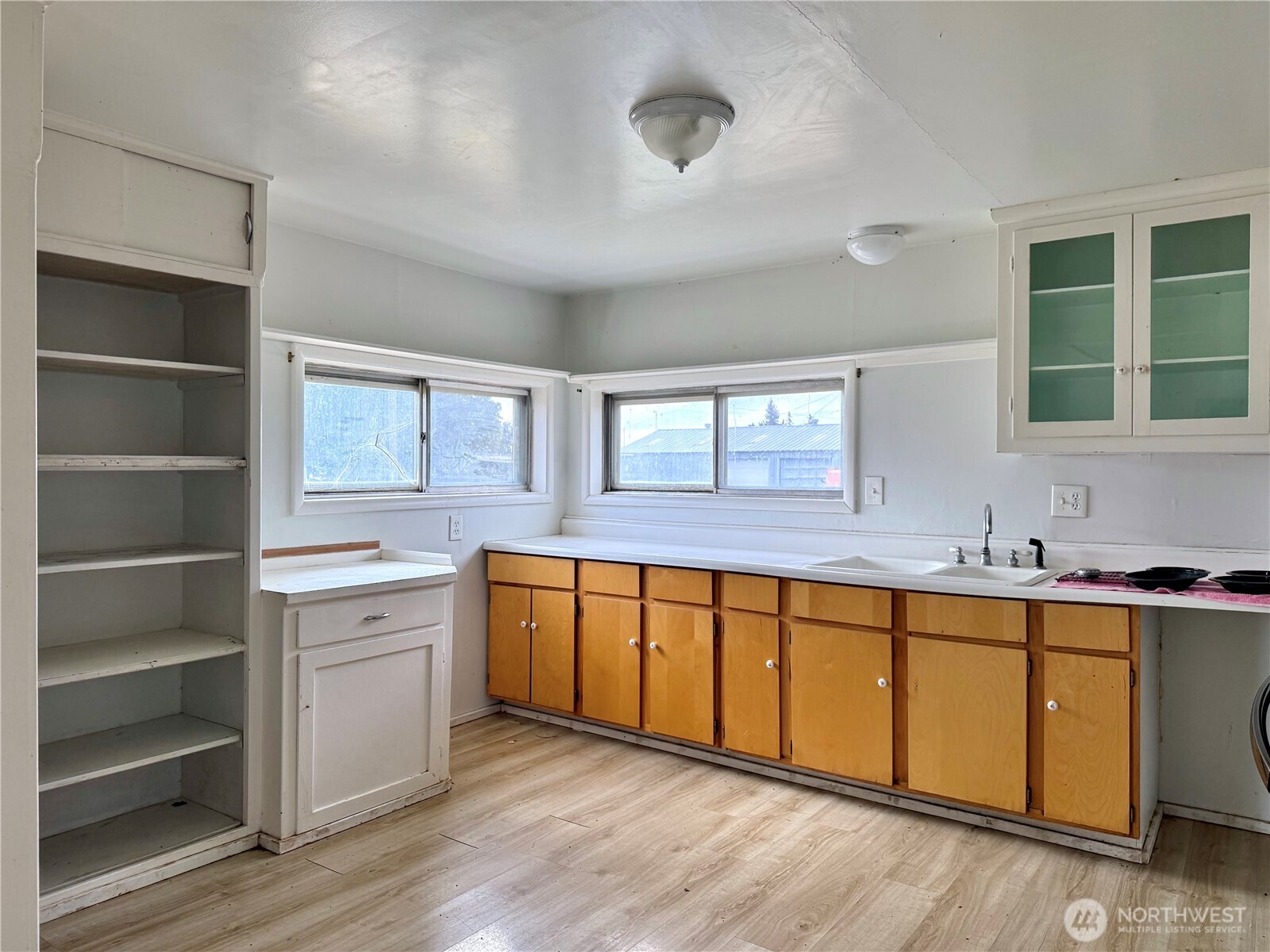 410 W Glover Street Property Photo 7