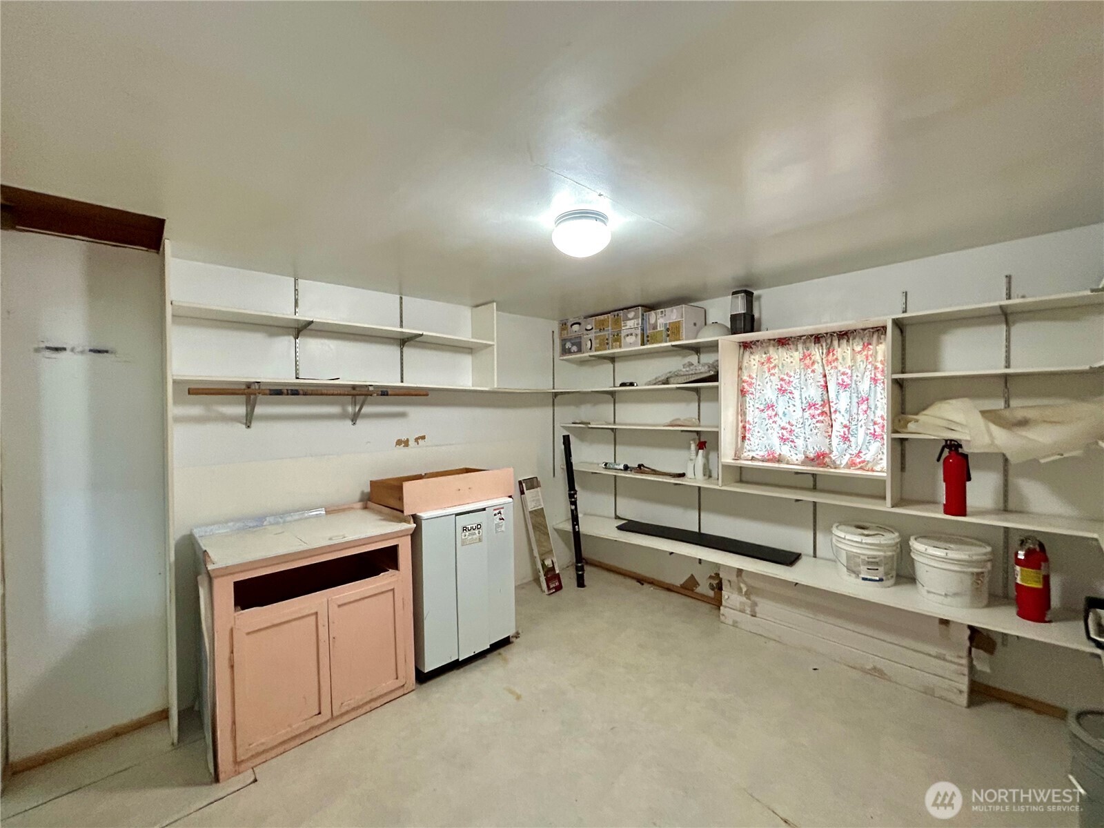 410 W Glover Street Property Photo 17