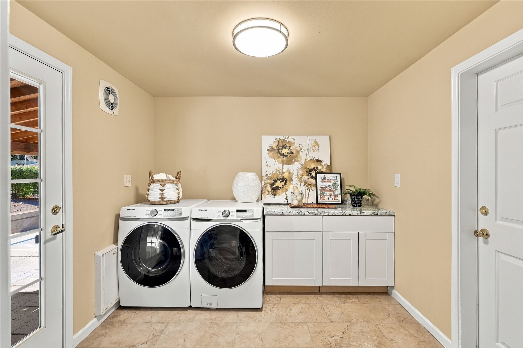 17944 Thompson Place Property Photo 18