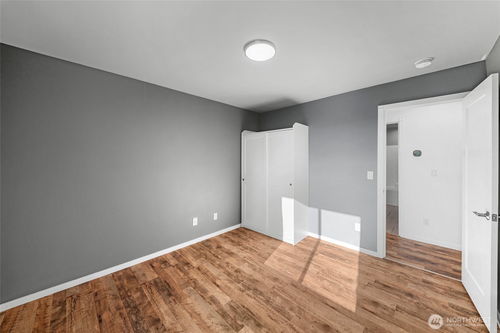 690 N Summit Road Property Photo 14