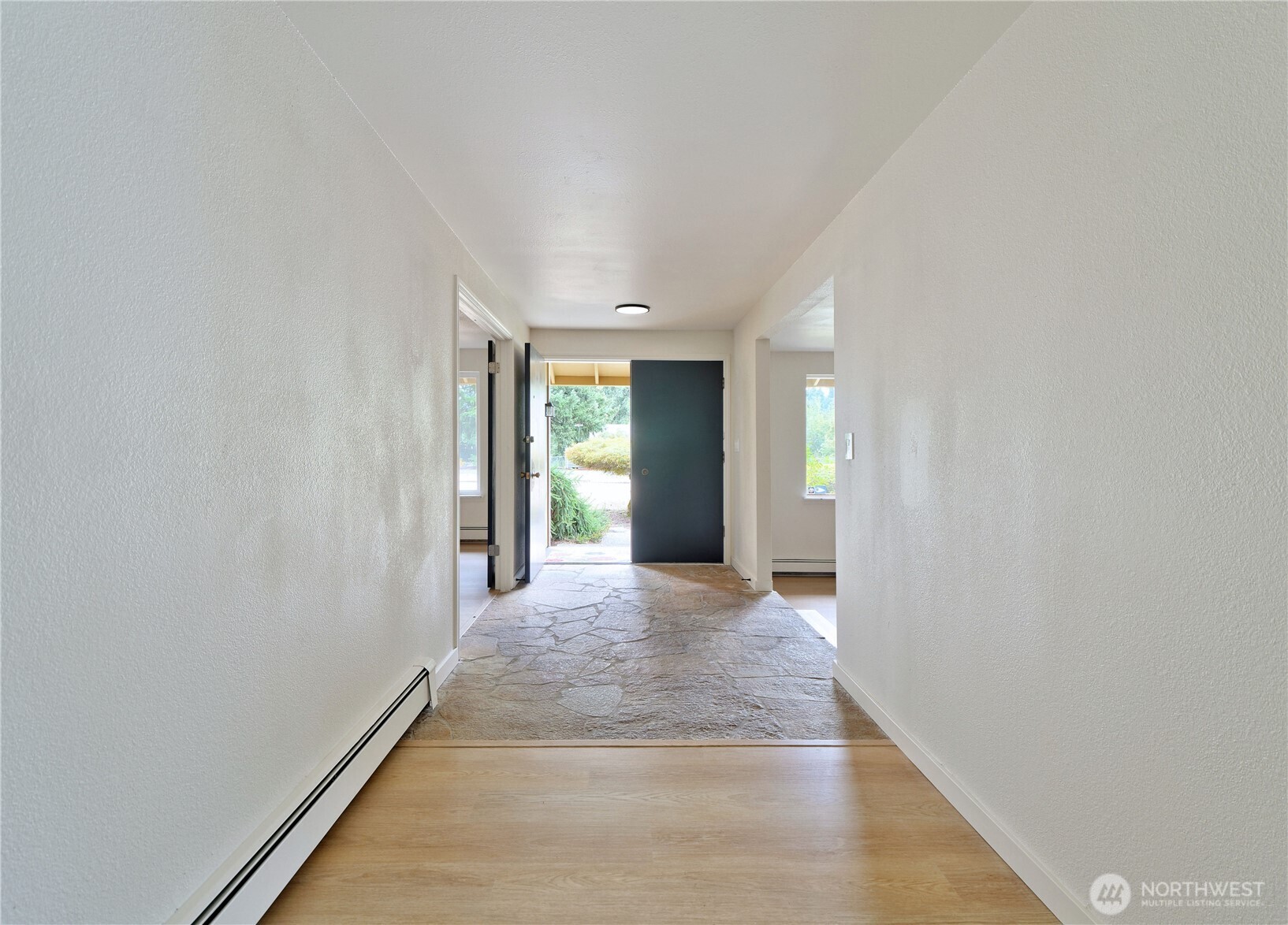 9802 58th Avenue Ct Property Photo 3