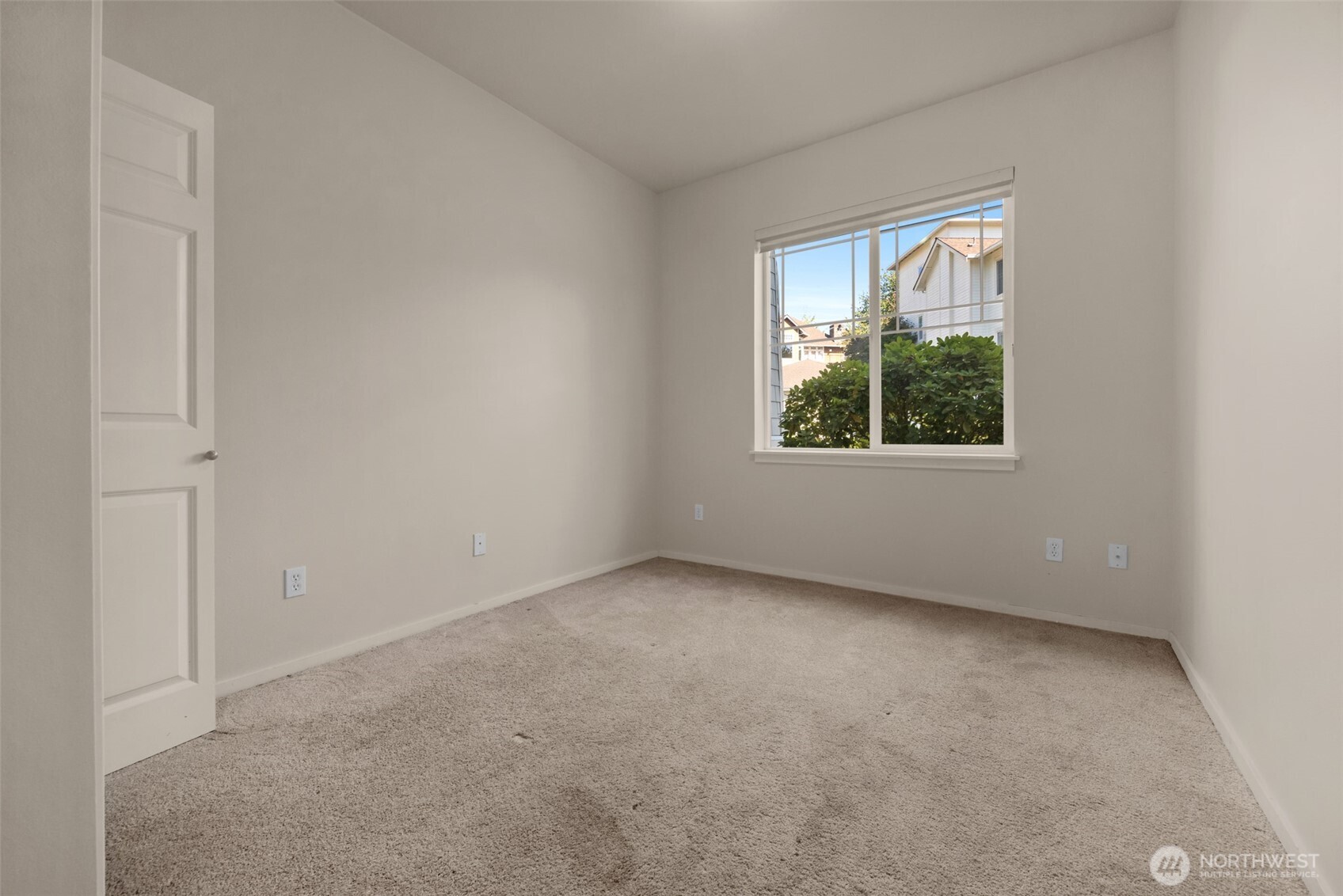 15026 40th Avenue 8-202 Property Photo 11