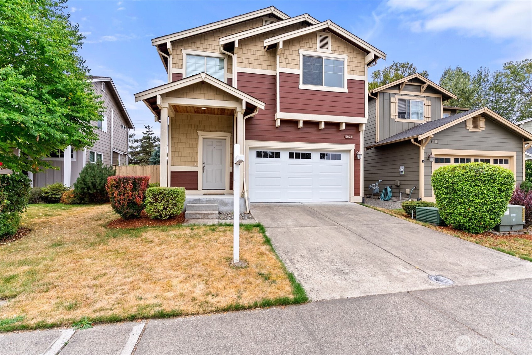 5030 35th Street Property Photo 2
