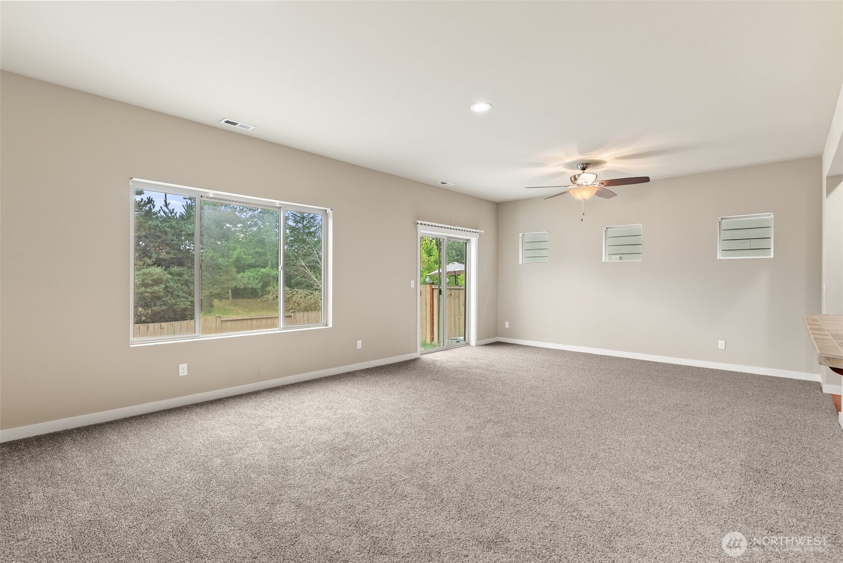 5030 35th Street Property Photo 14