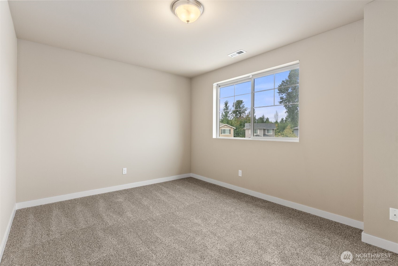 5030 35th Street Property Photo 26