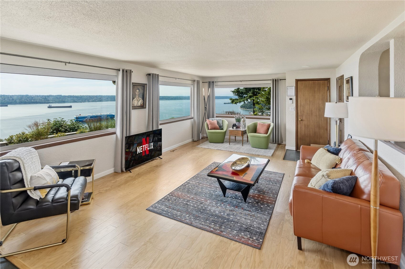 2040 Browns Point Boulevard Property Photo 4
