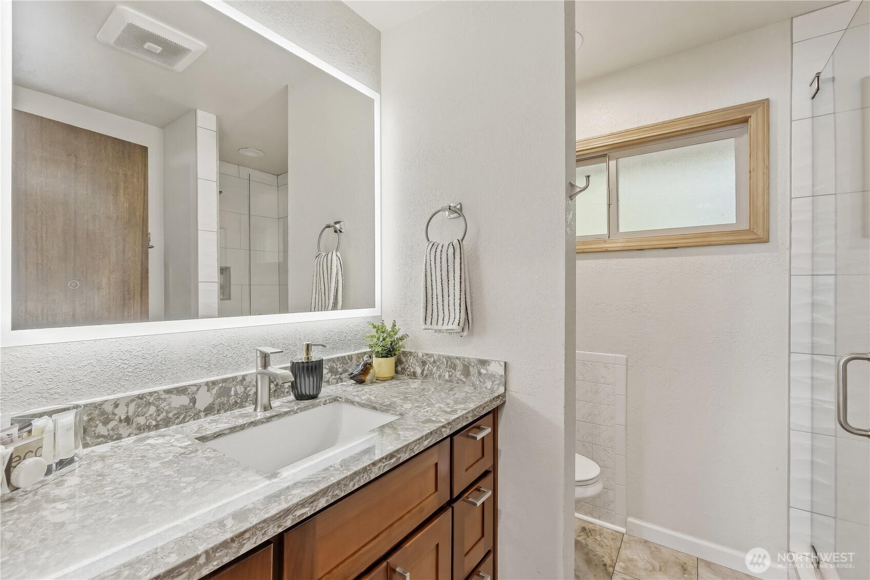 2040 Browns Point Boulevard Property Photo 14